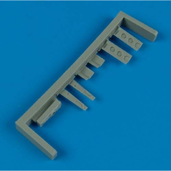 Quickboost Qb72298 1/72 Curtiss P-40 Warhawk Undercarriage Covers For Academy