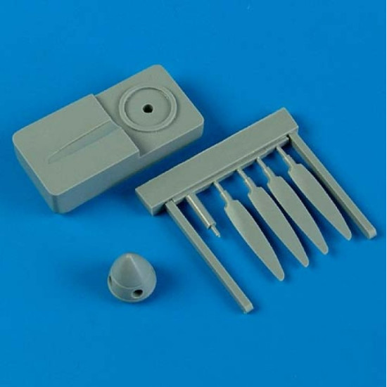 Quickboost 72370 1/72 Spitfire Mk.ix Propeller W/Tool For Hasegawa Accessories