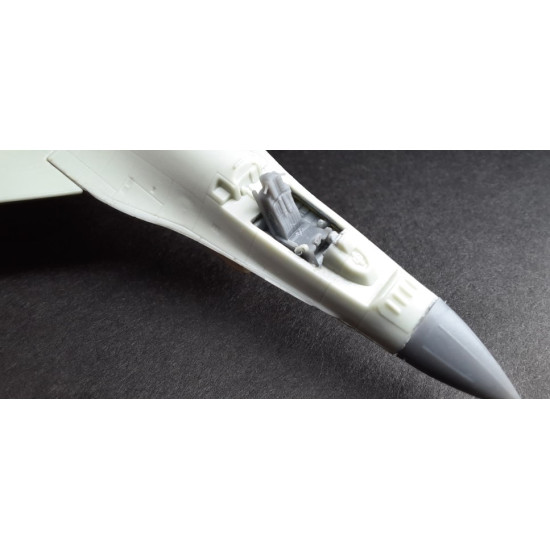 Rise144 Models Rm029 1/144 F-16 Aces Ii Seat Revell Kit 2x Accessories Kit