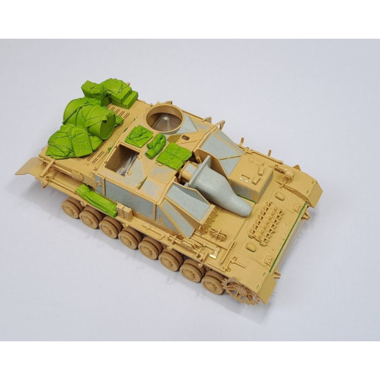 Eureka Er-3574 1/35 Stowage Set For Sd.kfz. 167 Stug Iv