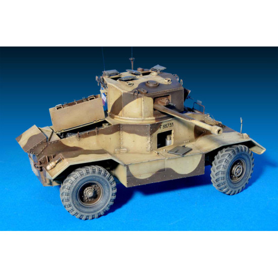 AEC Mk.II armoured car 1/35 Miniart 35155