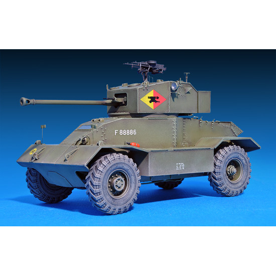 AEC Mk.III armoured car 1/35 Miniart 35159