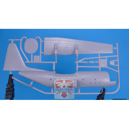 Sova Model 14004 1/144 C 130 Snopy Plastic Model Kit