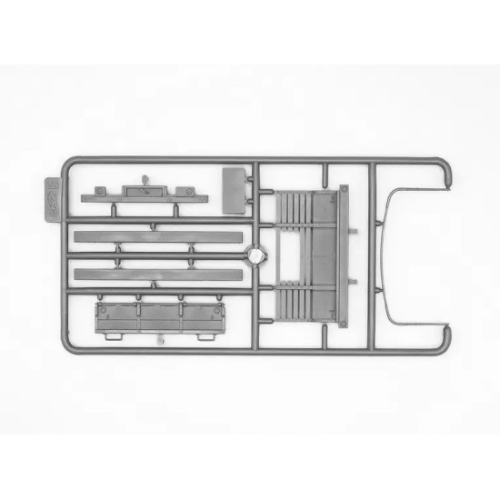 Icm 35493 1/35 Studebaker Us6 U3 In German Service Plastic Model Kit