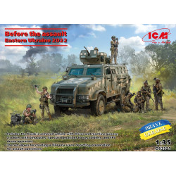 Icm Ds3521 1/35 Before The Assault. Eastern Ukraine 2022 Plastic Model Kit