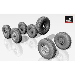 Armory Ac7257 1/72 Zil-131 Wheels W/ M-93 Tires