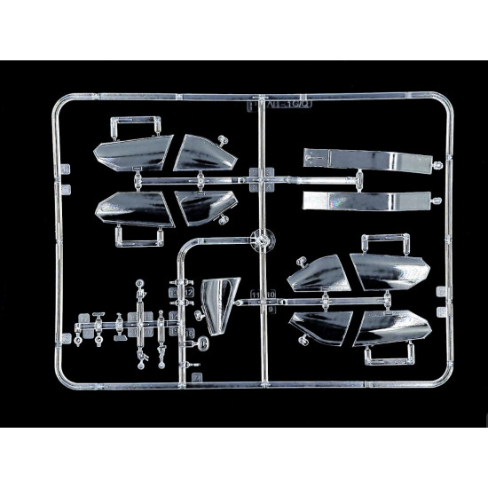 Icm 48298 1/48 Ah 1g Cobra And M8a1 Us Landing Mat Plastic Model Kit