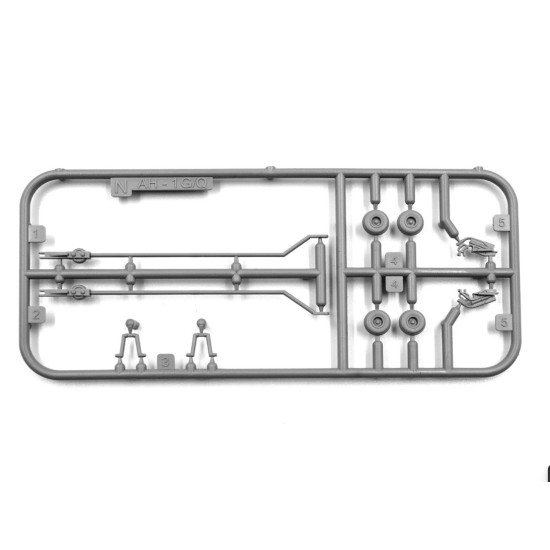 Icm 48298 1/48 Ah 1g Cobra And M8a1 Us Landing Mat Plastic Model Kit