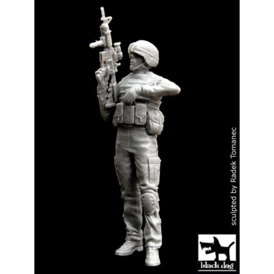 Black Dog F35004 1/35 Us Soldier In Iraq