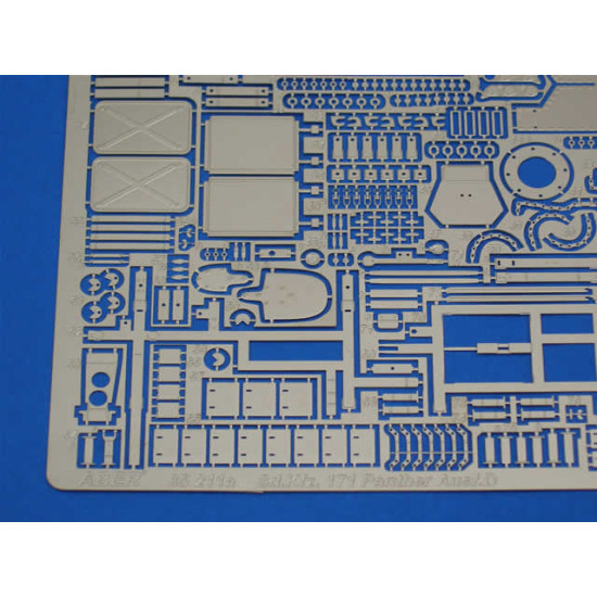 German Medium Tank Panther Ausf. D 1/35 Aber 35-211