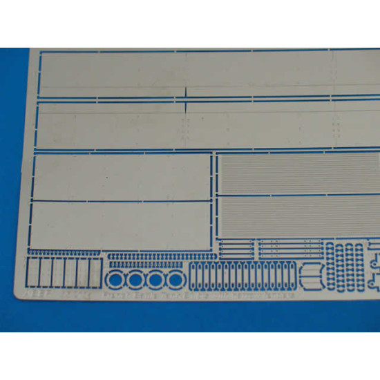 French Battle Tank B1 bis - with narrow fenders 1/35 Aber 35-213