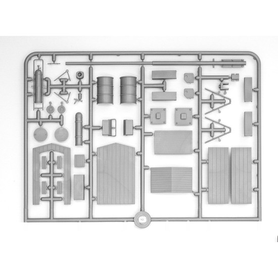 Icm Ds4805 1/48 Airfield Of The Luftwaffe Bomber Group