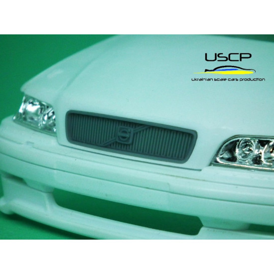 Uscp 24a086 1/24 Volvo S40 Front Grill