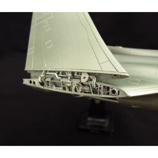 Metallic Details Mdr48258 1/48 Blackburn Buccaneer S.2c D. Wing Folded Set Airfix