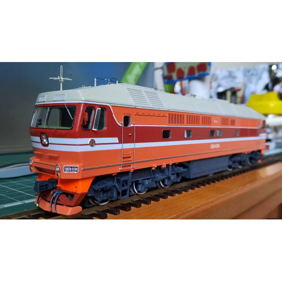 Rt Models 87012 1/87 Diesel Locomotive Tep70 Retro Trans