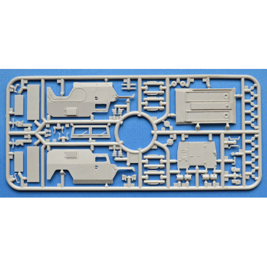 Ace 72180 1/72 Kornet-d Atgm Complex On Tiger-m Chassie Plastic Model Kit