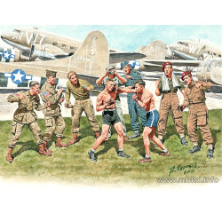 Friendly boxing match. British and American paratroopers 1/35 Master Box 35150