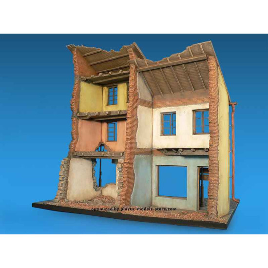 FRENCH STREET diorama Miniart 36006 FRENCH STREET diorama Miniart 36006