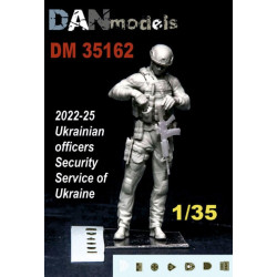 Dan Models 35162 1/35 Ukrainian Officers Security Service Of Ukraine 2022/25