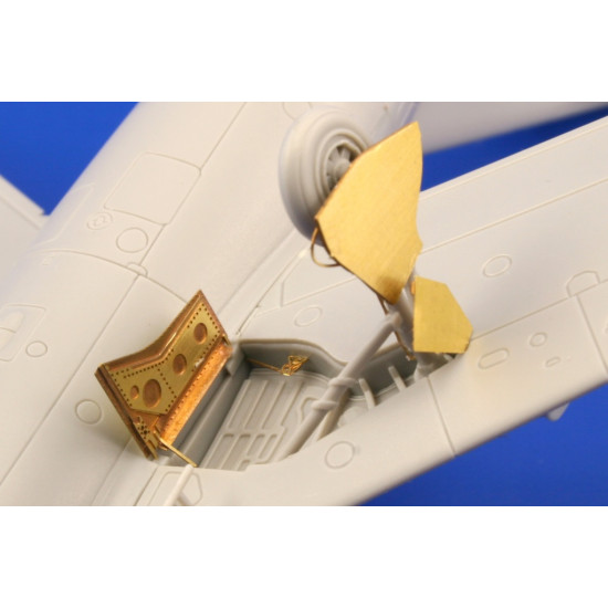 Photoetched set Mig-15 Color, for HobbyBoss kit 1/72 Eduard SS336