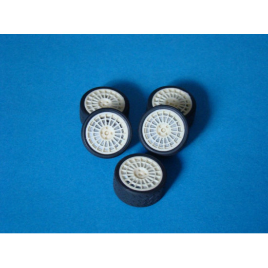 Mf-zone Tk2428 1/24 Lancia Wheels 5 Resin Wheels And 5 Tyres Mf-zone Tk2428 1/24 Lancia Wheels 5 Resin Wheels And 5 Tyres