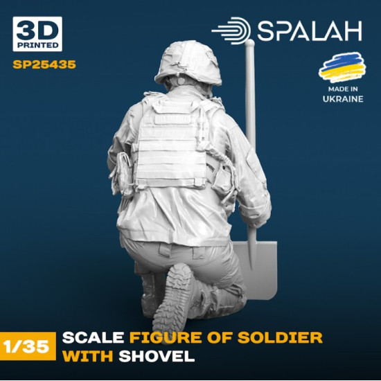 Spalah 25435 1/35 Figure Soldier With A Shovel Resin Model