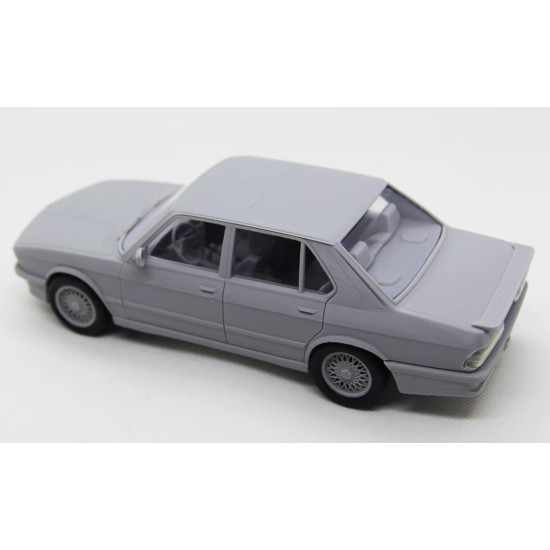 Diolex Dp24036 1/24 3d Print Resin Kit Bmw M5 E28