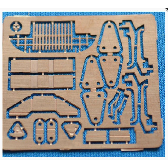 Ace 72600 1/72 Us G7106 1/5t 4/4 Cargo/Dump Truck Plastic Model Kit Ace 72600 1/72 Us G7106 1/5t 4/4 Cargo/Dump Truck Plastic Model Kit