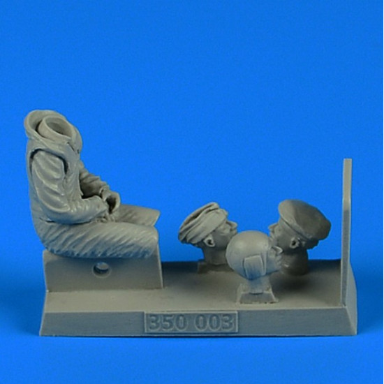 Aerobonus 350003 1/35 Kriegsmarine Sailor-crew For German Schnellboats, German Human Torpedoes, German Midget And Coastal Submarines Aerobonus 350003 1/35 Kriegsmarine Sailor-crew For German Schnellboats, German Human Torpedoes, German Midget And Coastal Submarines