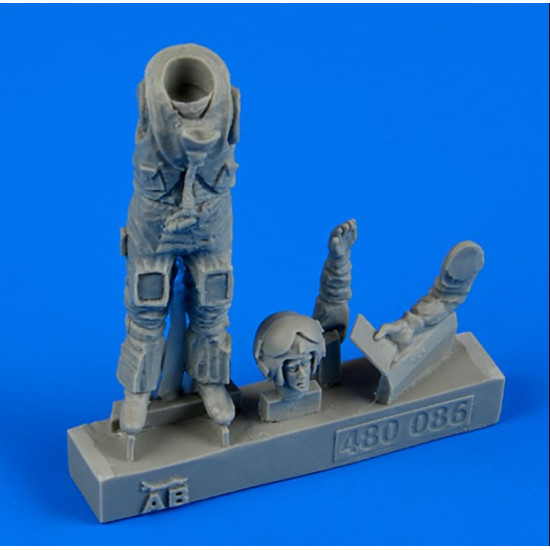 Aerobonus 480086 1/48 British Sea Harrier Pilot, Falklands War, 1982