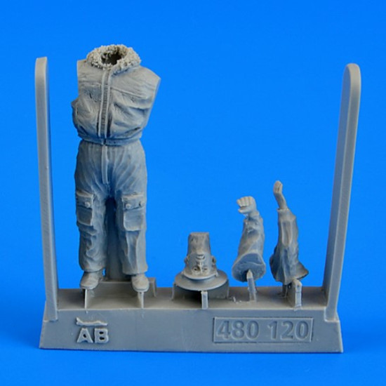Aerobonus 480120 1/48 Soviet Pilot The Cold War Period Resin Kit