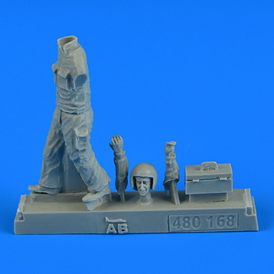 Aerobonus 480168 1/48 Warsaw Pact Aircraft Mechanic - Part 4