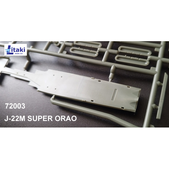Litaki 72003 1/72 J-22m Super Orao Ground Attack Aircraft Plastic Model Kit