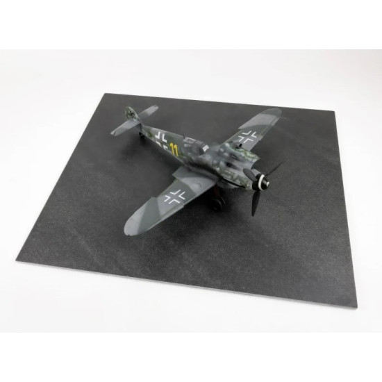 Red Fox Db-35003 1/35 3d Diorama Base Asphalt Base Type 5 380x320mm Red Fox Db-35003 1/35 3d Diorama Base Asphalt Base Type 5 380x320mm