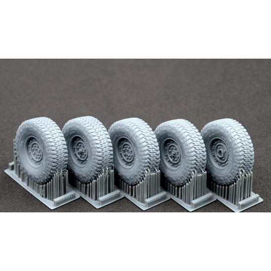 Scalex Wm-35002s 1/35 Hmmwv Mt/R 12-bolt Sagged Wheel Set For Icm