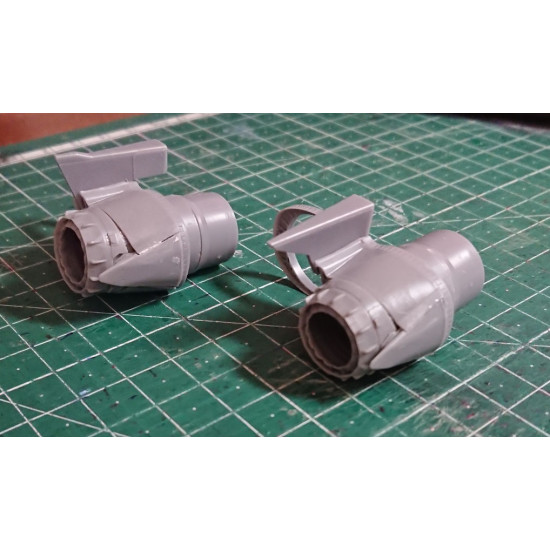 Katran 4871 1/48 Panavia Tornado Adv F3 Exhaust Nozzles Rb 199-4r Mk104 Closed For Revell/Eduard Katran 4871 1/48 Panavia Tornado Adv F3 Exhaust Nozzles Rb 199-4r Mk104 Closed For Revell/Eduard