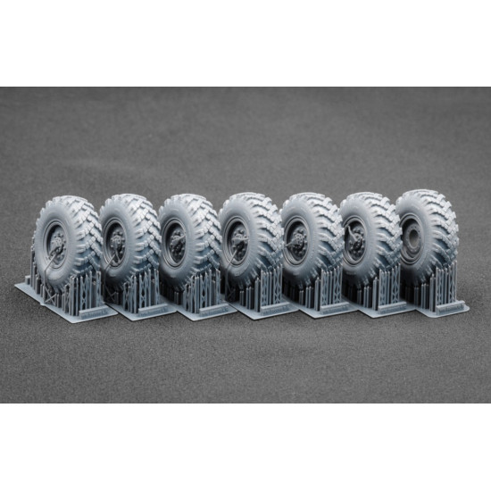 Scalex Wm-35008s 1/35 Kamaz 4310 Sagged Wheel Set For Icm Scalex Wm-35008s 1/35 Kamaz 4310 Sagged Wheel Set For Icm