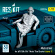Reskit Rsf32-0084 1/32 Male Driver For A/S-32a-31a Mule Tow Tractor Scene 1 1pcs