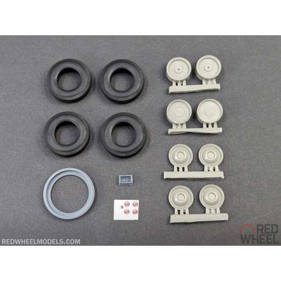 Red Wheel 25005 1/25 47-52 Cadillac Sombrero Wheels Set Resin Model