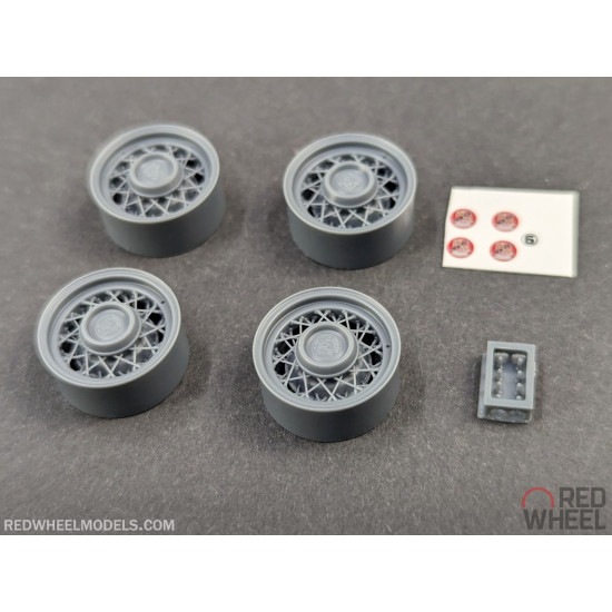 Red Wheel 25008 1/25 52-56 Cadillac Wire Wheels Resin Model