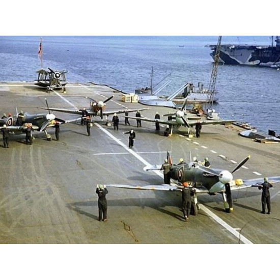 Lmg Ma-33 1/72 Aircraft Carrier Deck Hms Ark Royal