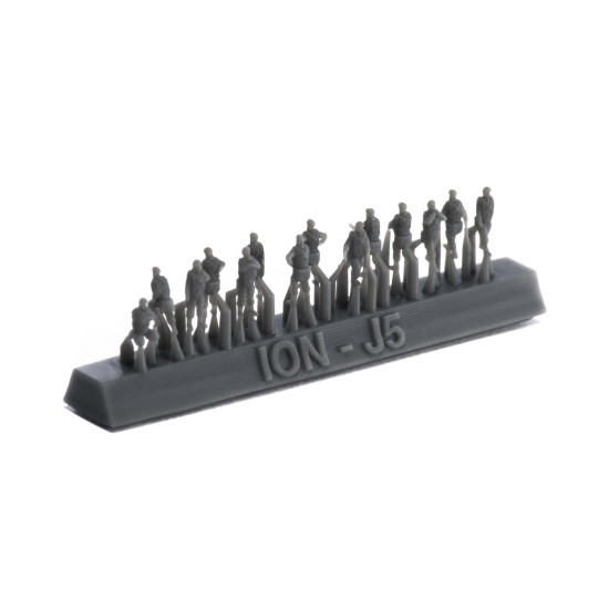 Ion Models J350-002 1/350 Imperial Japanese Navy Carrier Personel And Pilots 72 Figures