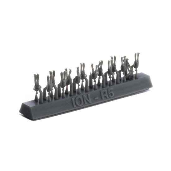 Ion Models R350-001 1/350 Royal Navy Chilling On Deck 3d Printed Resin 75 Figures