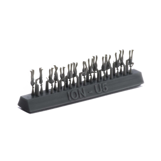 Ion Models U350-001 1/350 Us Navy Chilling On Deck 3d Printed Resin 74 Figures