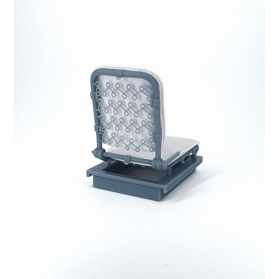 Pimp My Miniatures 16s-039 1/16 Sd.kfz 251 Improved Front Seats 2 Pcs