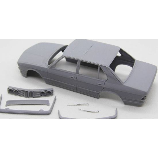 Diolex Dp24178 1/24 3d Print Resin Kit Bmw 5 Series E28 Stance Version With Bbs Kerscher Rx Wheels