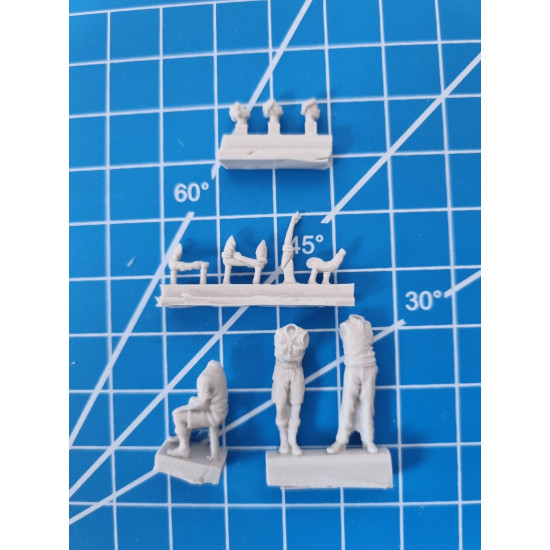 White Stork Miniatures F72016 1/72 Figures Warszawa 1920 Resin Unpainted Unassembled