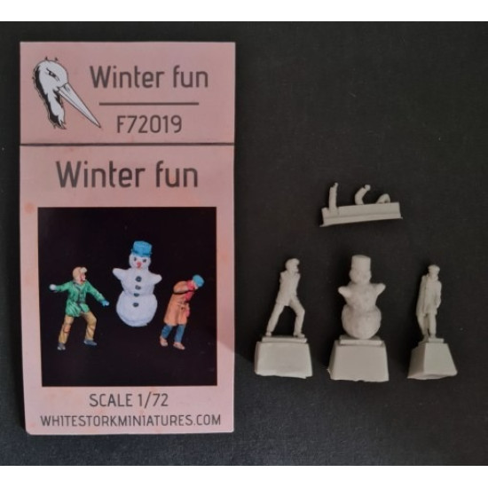 White Stork Miniatures F72019 1/72 Winter Fun Figures Civilians Resin Unpainted Unassembled