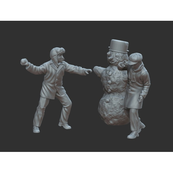 White Stork Miniatures F72019 1/72 Winter Fun Figures Civilians Resin Unpainted Unassembled