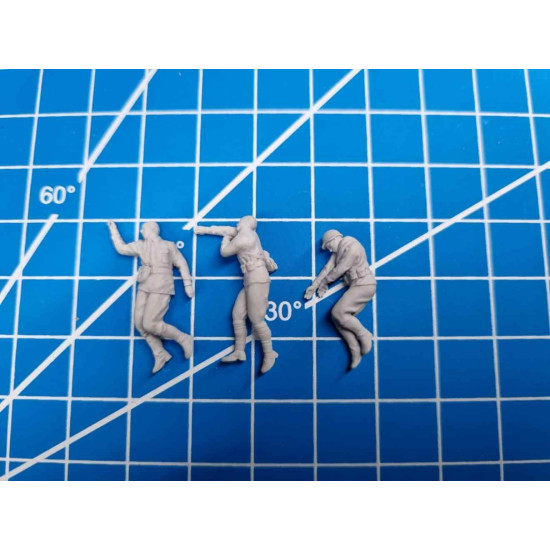 White Stork Miniatures F72106 1/72 Wwii Soviet Soldiers After Battle Resin Unassembled Unpainted